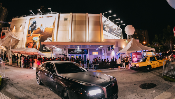 Casting Call for Cocktail Servers, Bartenders, Guest Services - E11EVEN MIAMI