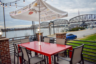 GAME ON THE RIVER