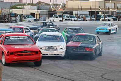 Sportsdrome_MidRace1