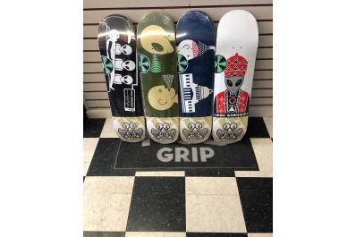Tiny_Skateshop_Boards