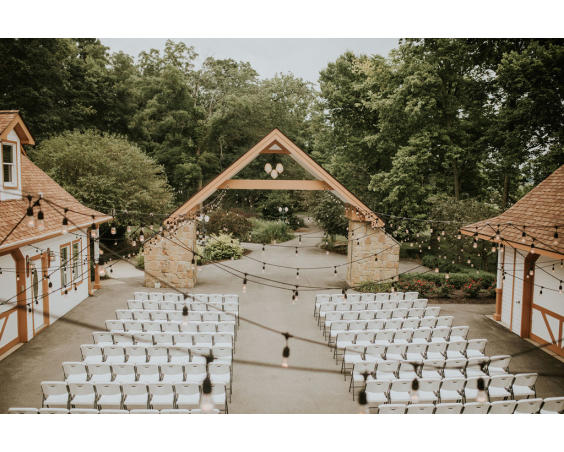 Lizton Lodge Outdoor Wedding Ceremony Set