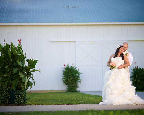 Cartlidge Barn - Outdoor Wedding Photos by Nate Crouch