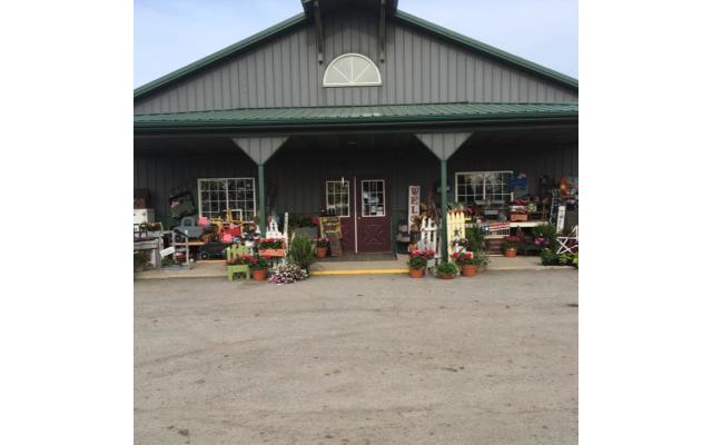 Brown's Accents Candles & Country Store