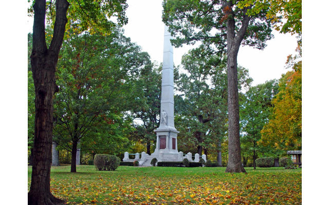Tippecanoe Battlefield Monument Fall