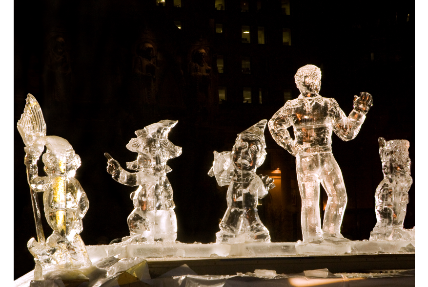 First Night Ice Sculpture3841-3