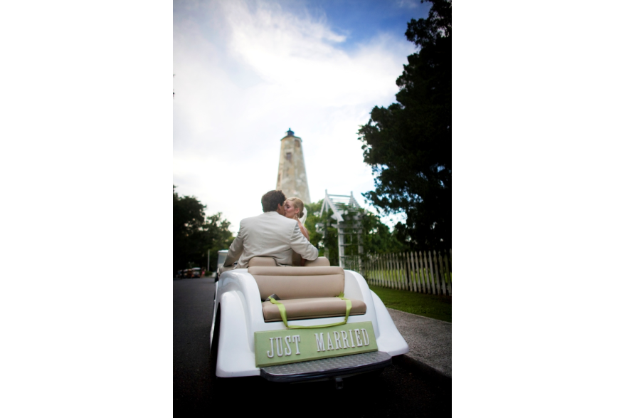 nc-beach-wedding-lighthouse-bald-head-island