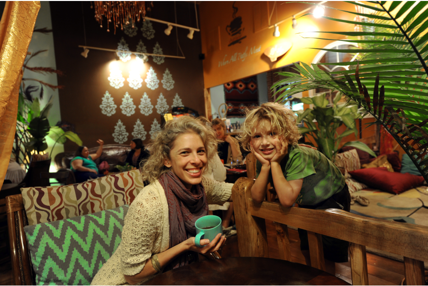 Oasis Coffee Shop in with Jennifer and Brooklyn Ashby.JPG