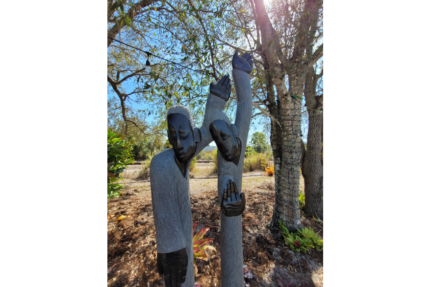 Zimsculpt statue of two dancers