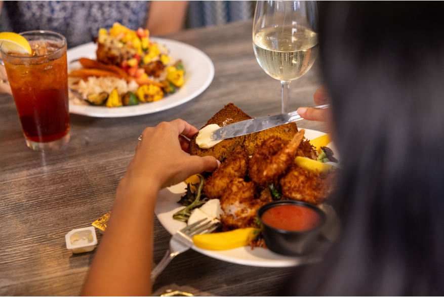 Lock 'N Key Restaurant & Pub: Woman Preparing Dish to Eat