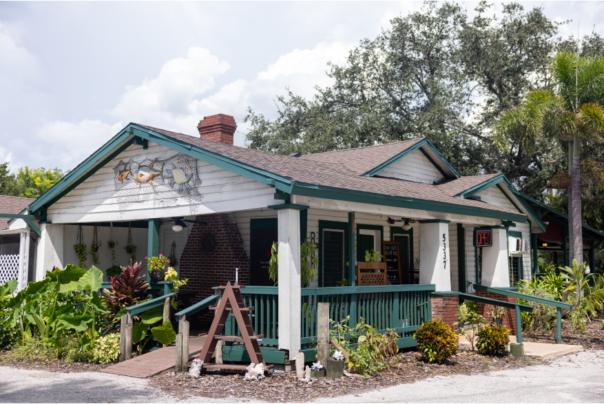 Peace River Seafood Exterior
