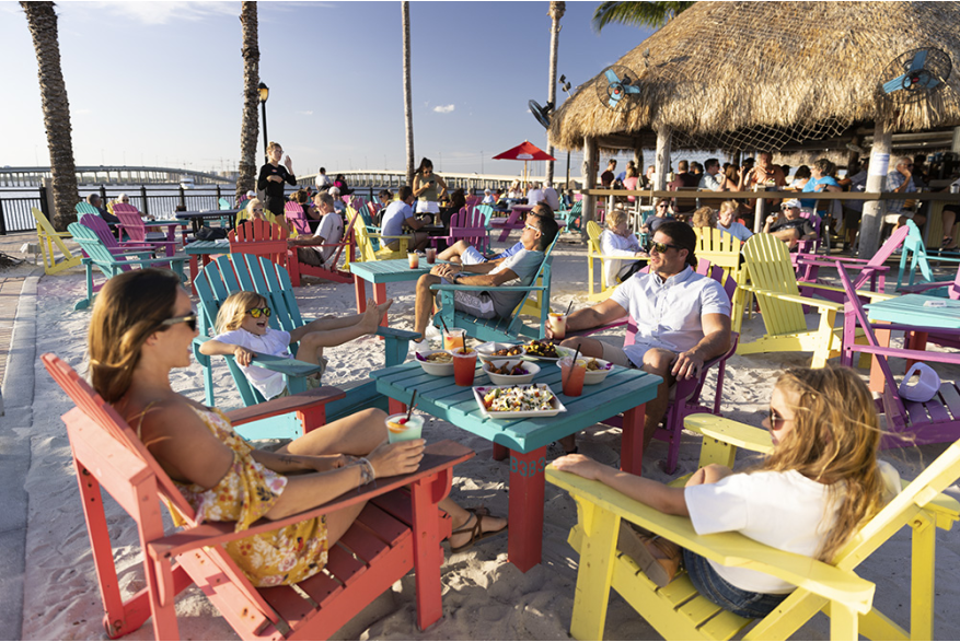 Family Dining at TT's Restaurant on Charlotte Harbor