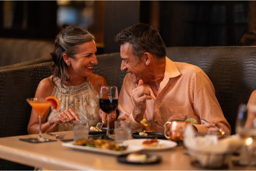 Couple Dining at Winesett House