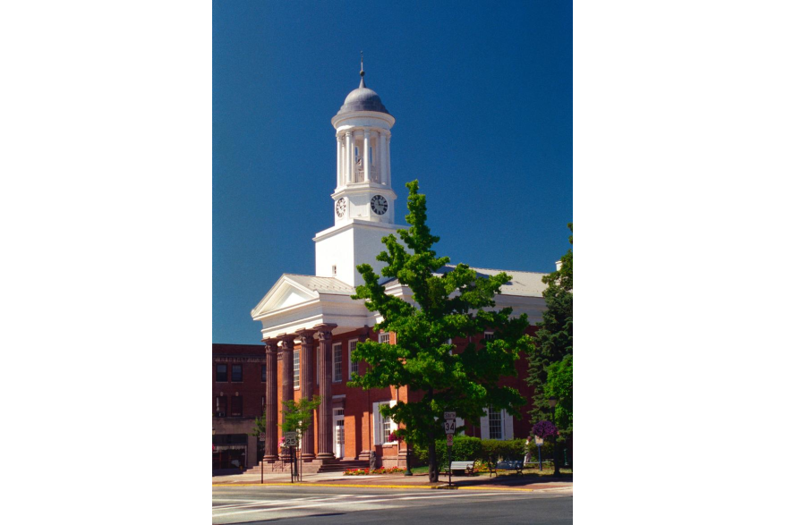 Old Courthouse in downtown Carlisle.