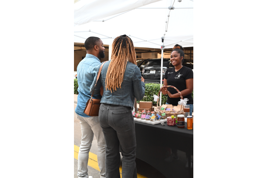 WestVillageHolidayMarket21
