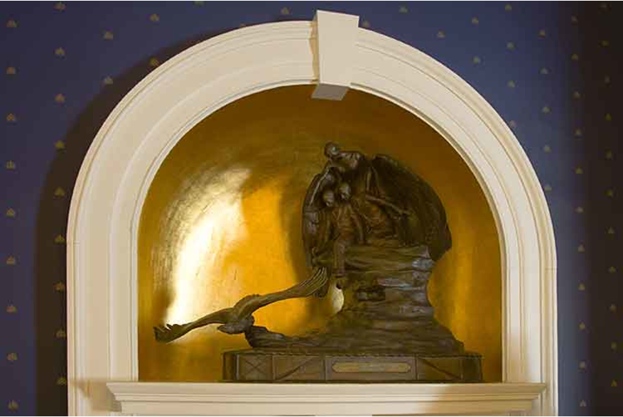 Statue