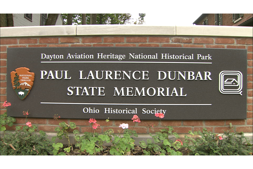 dunbar_memorial_sign