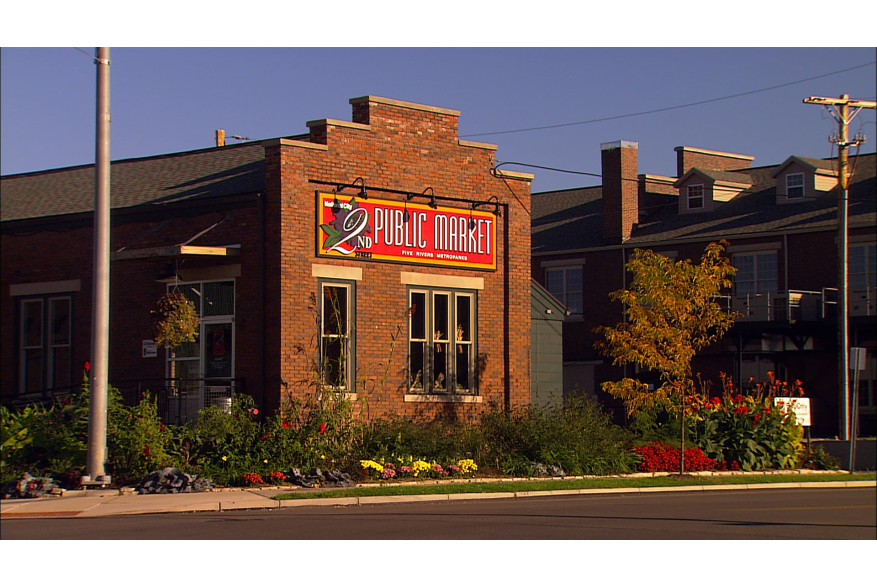 public_market_exterior_2