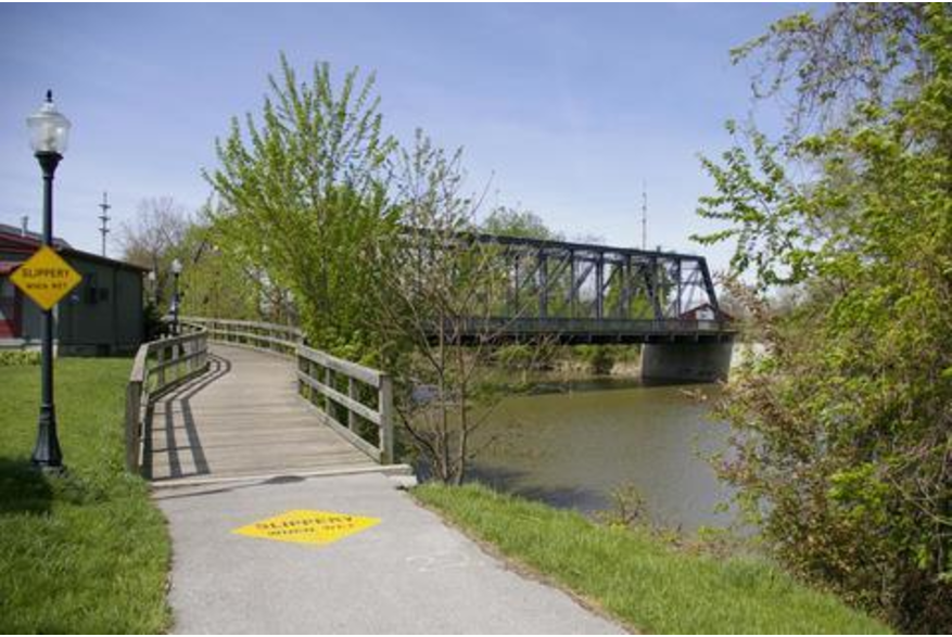 Wells Street Bridge Trail