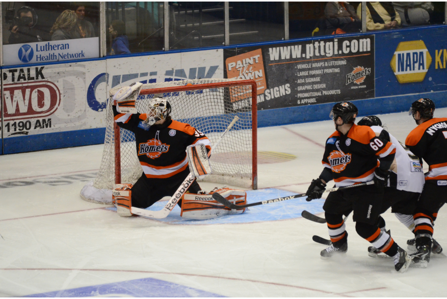 Komet Hockey Action
