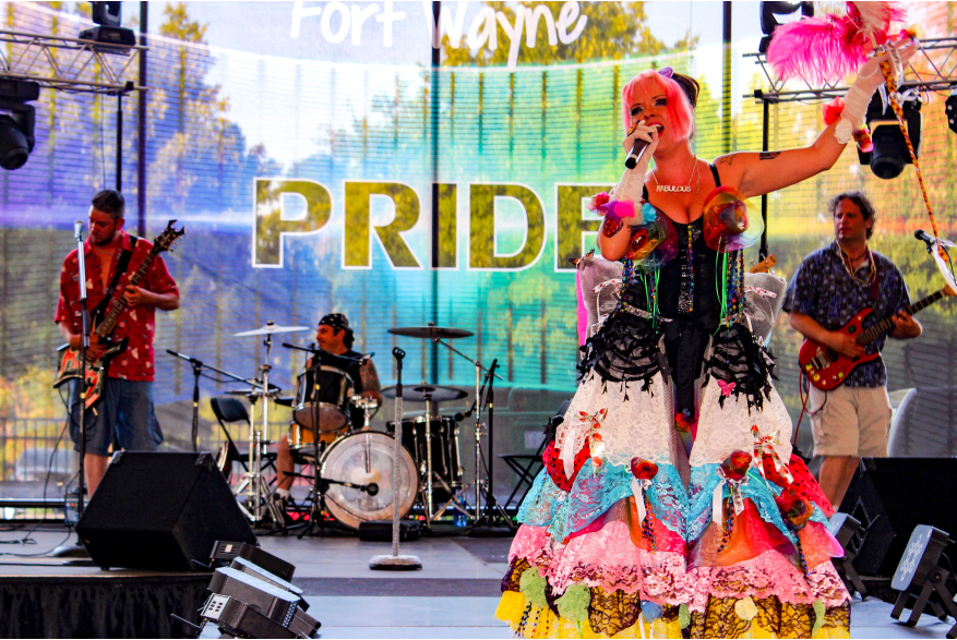 Sum Morz entertains at Pride Fest