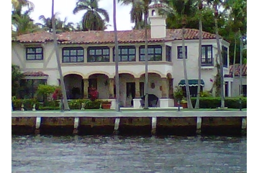 Mansions on Intracoastal Waterways (low-res)