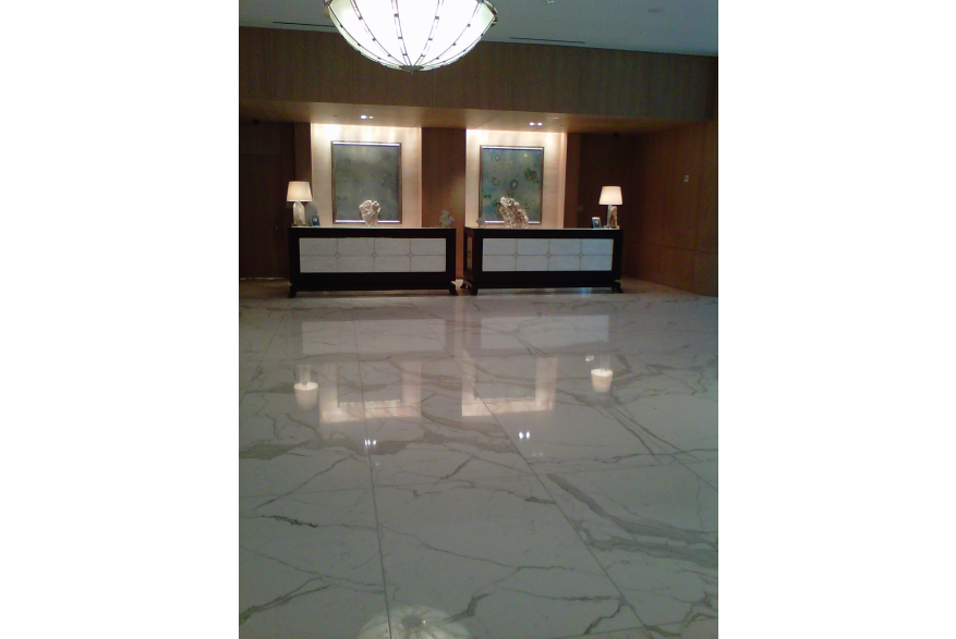 The Ritz-Carlton, Fort Lauderdale front desk (low-res)