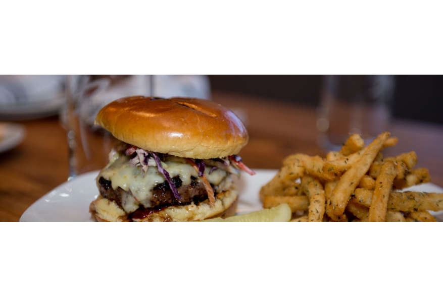 burgers and brews peachtree corners