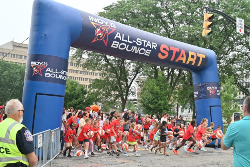 WNBA All Star - All Star Bounce