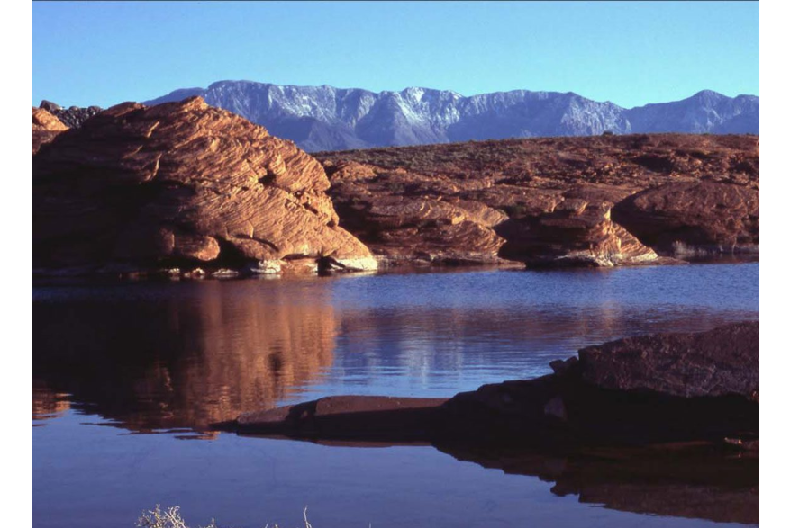 Sand Hollow State Park