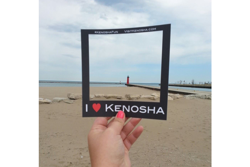 North Pier Lighthouse and beach in Kenosha