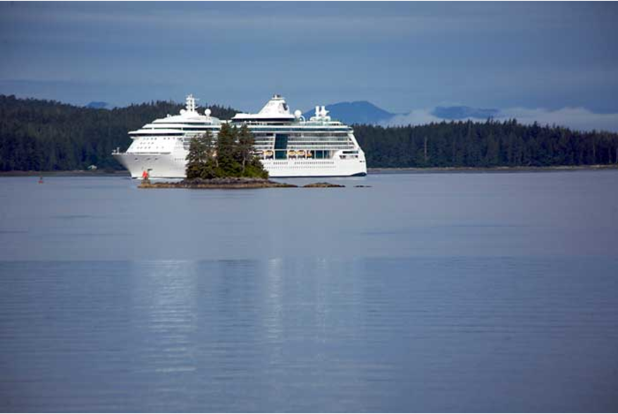 Cruise ship en route to Ketchikan