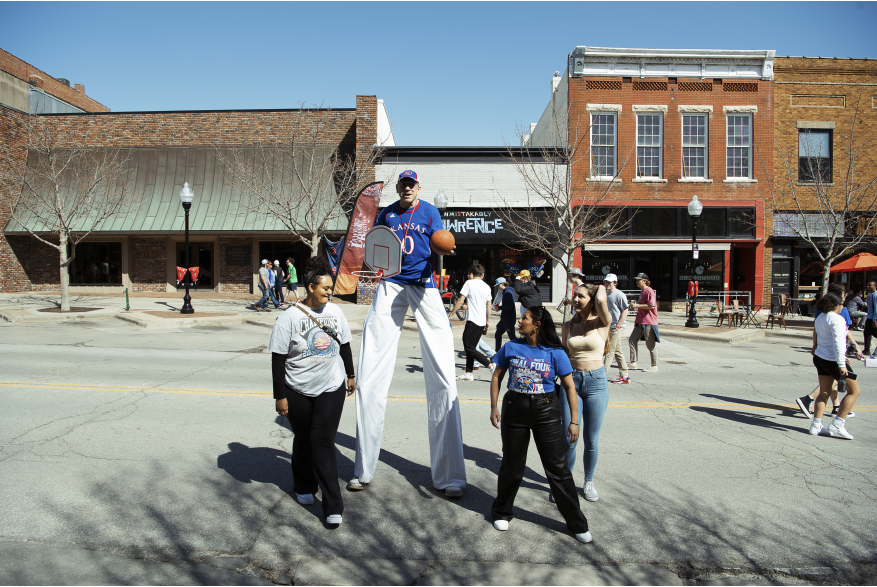 Busker in Downtown Lawrence during the Final Four