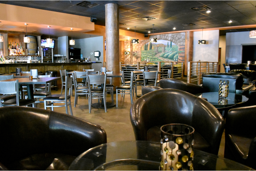Nosh Restaurant and Wine Lounge