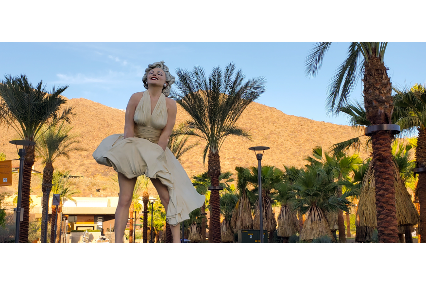 Marilyn Monroe statue at Palm Springs downtown park.