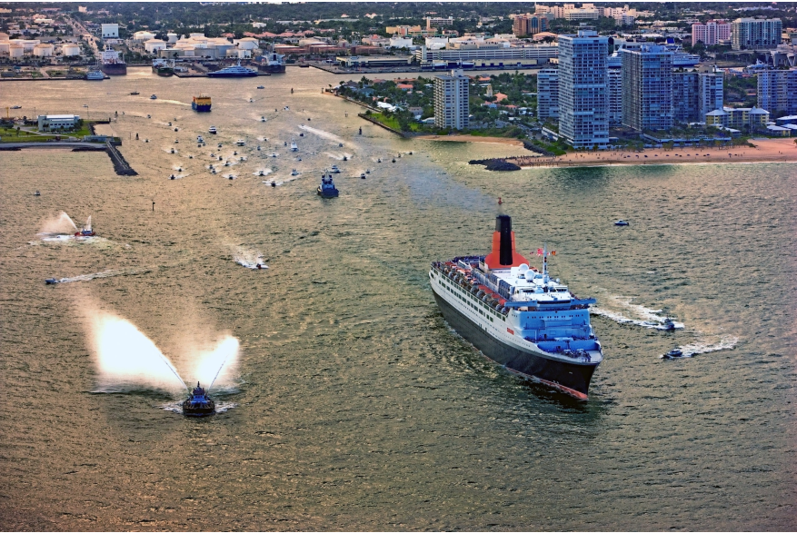 QE2 final farewell