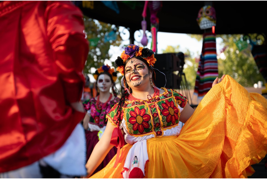 Día de los Muertos on the Santa Fe Plaza