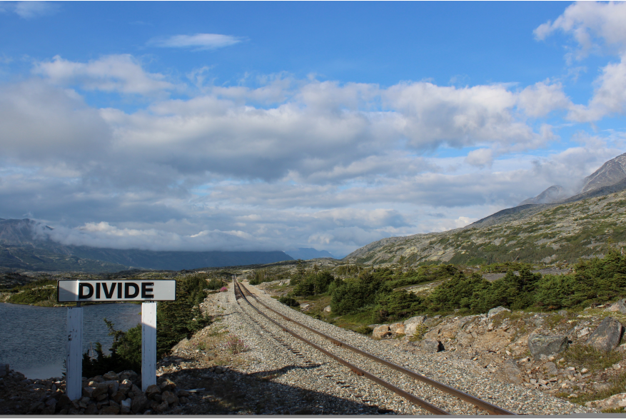White Pass & Yukon Route Railroad - divide sign