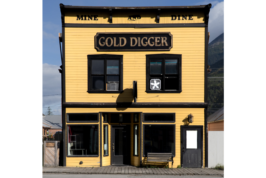 Old Gold Digger
