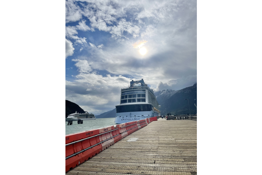 Ovation of Skagway