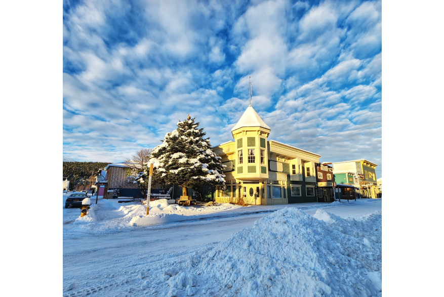 Winter day on 5th and Broadway