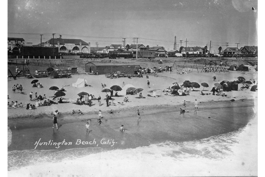 Beach from pier 1920s
