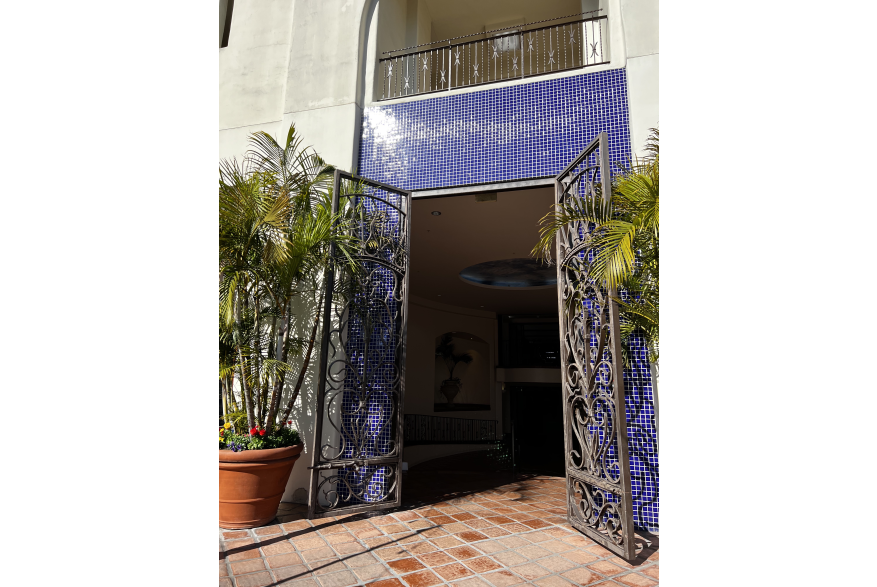 Main Street 2nd Block Doorway