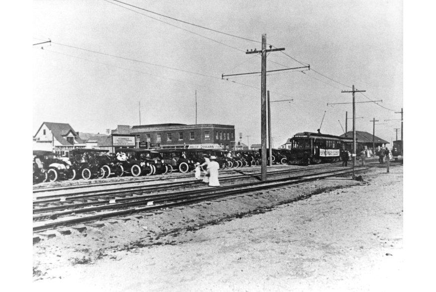 Red Car Station 1910