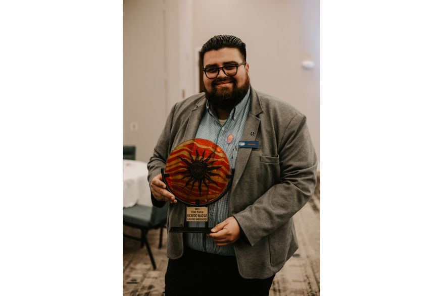 2023 Sunshine Award - Ricardo Macias