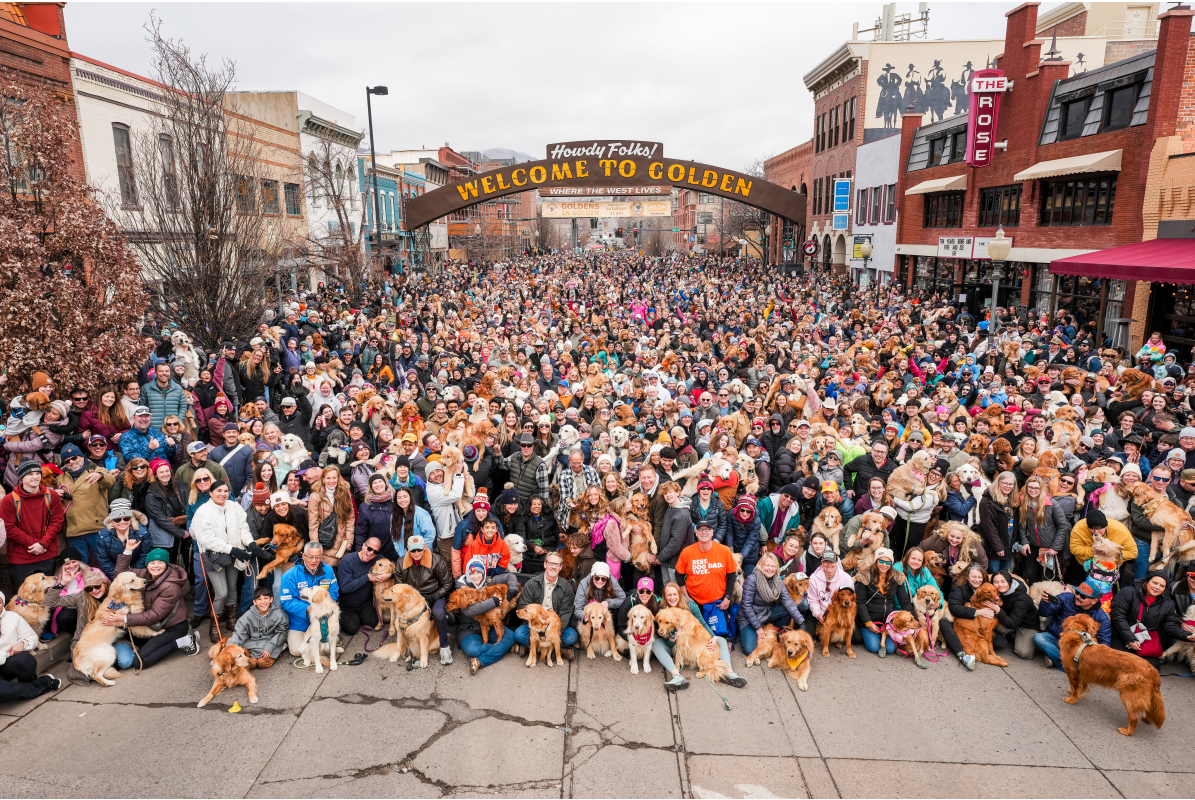 11.30-am-2025-1-GoldensInGolden-GroupPhoto