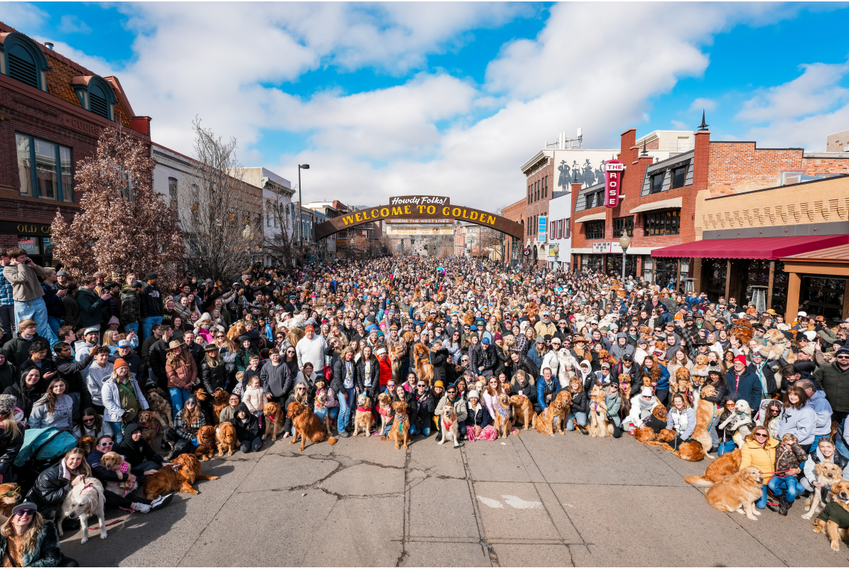 12.30-pm-2025-5-GoldensInGolden-GroupPhoto
