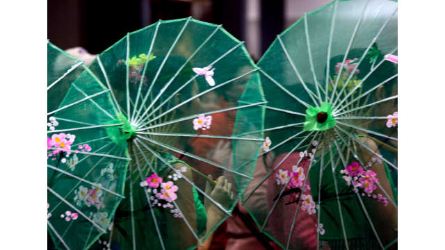Asian Umbrellas 3745-2