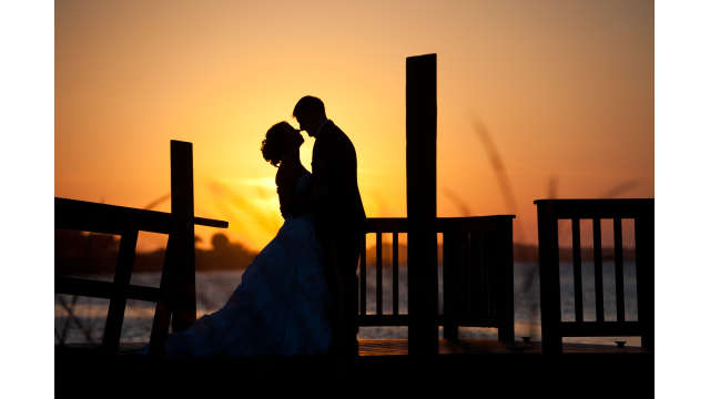 nc-beach-wedding-sunset-silhouette