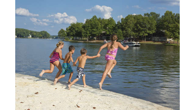 Lake Sinclair Kids at Beach