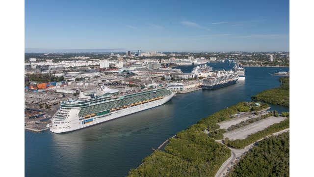 Cruise 29 Looking North
